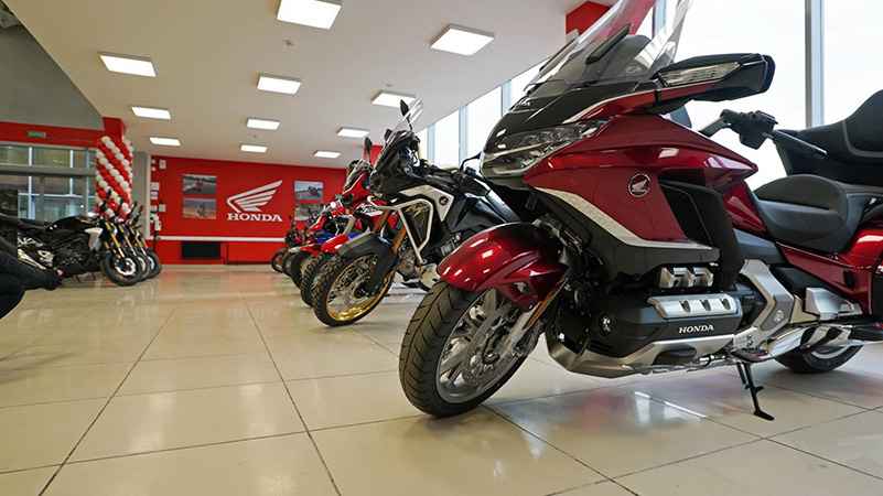 Мотоциклы Honda в салоне