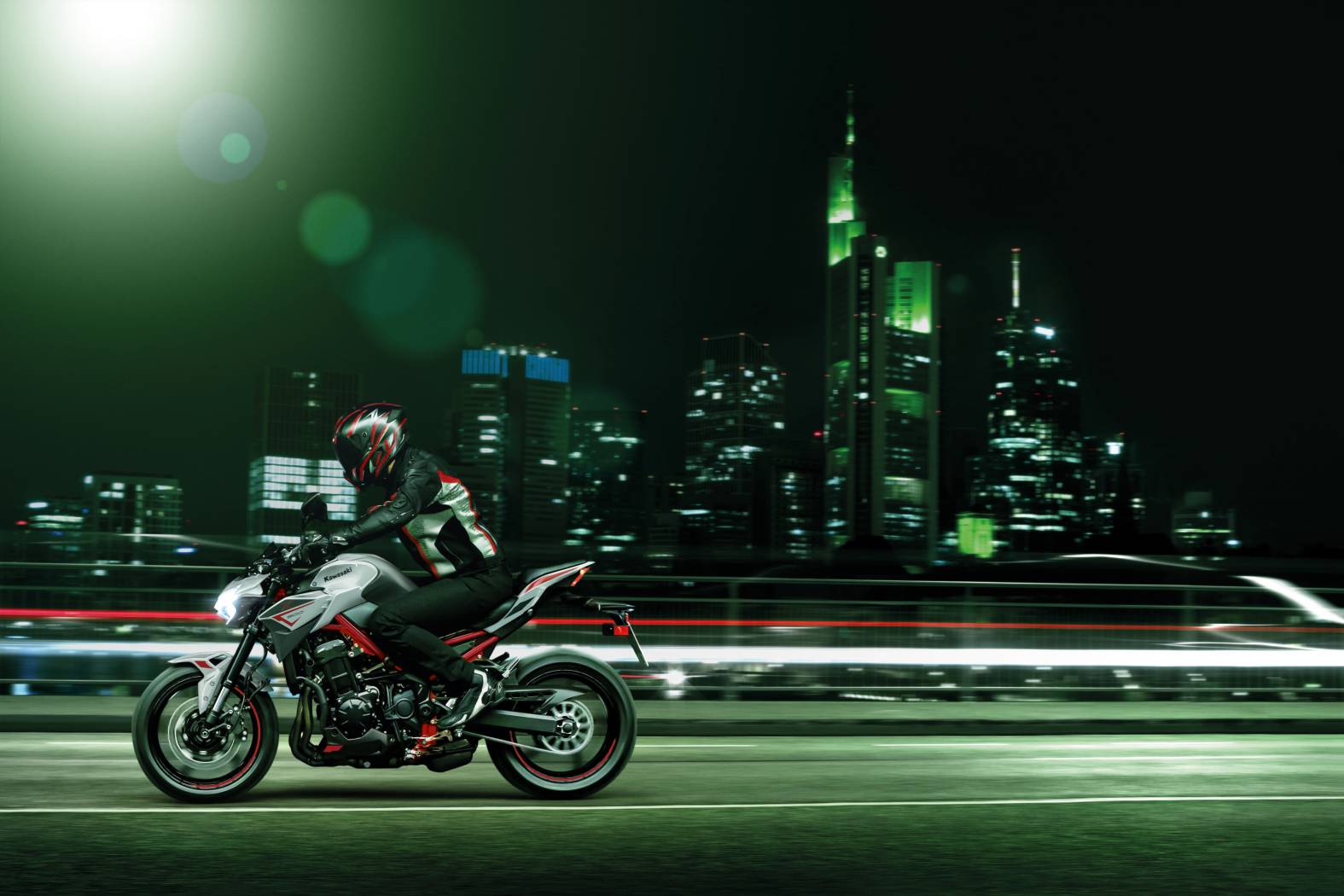 Мотоцикл Kawasaki Z900 Green - 10