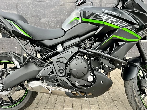 Мотоцикл Kawasaki Versys 650 2019 - 4