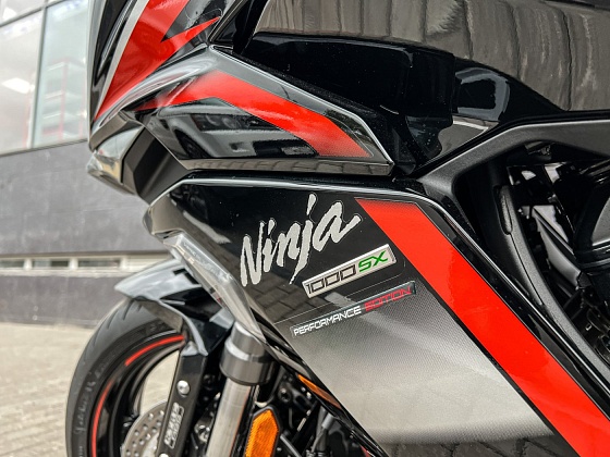 Мотоцикл Kawasaki Ninja 1000 SX - 10