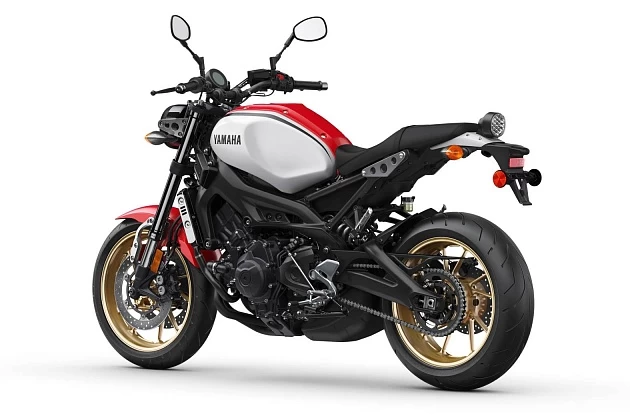 Мотоцикл YAMAHA XSR900 - 3
