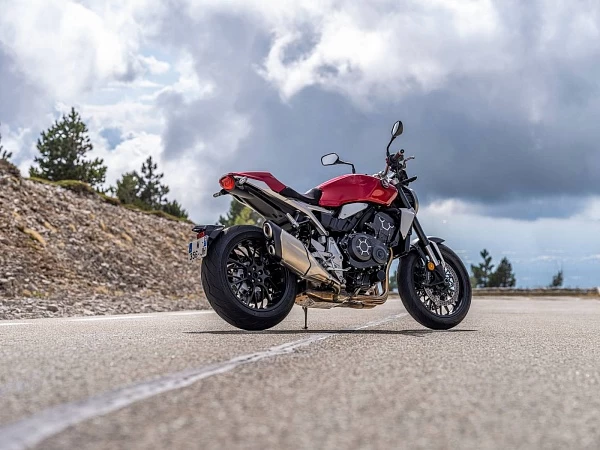Мотоцикл Honda CB1000R Red - 6