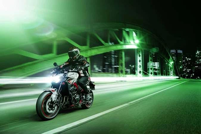 Мотоцикл Kawasaki Z900 Black&Green - 8